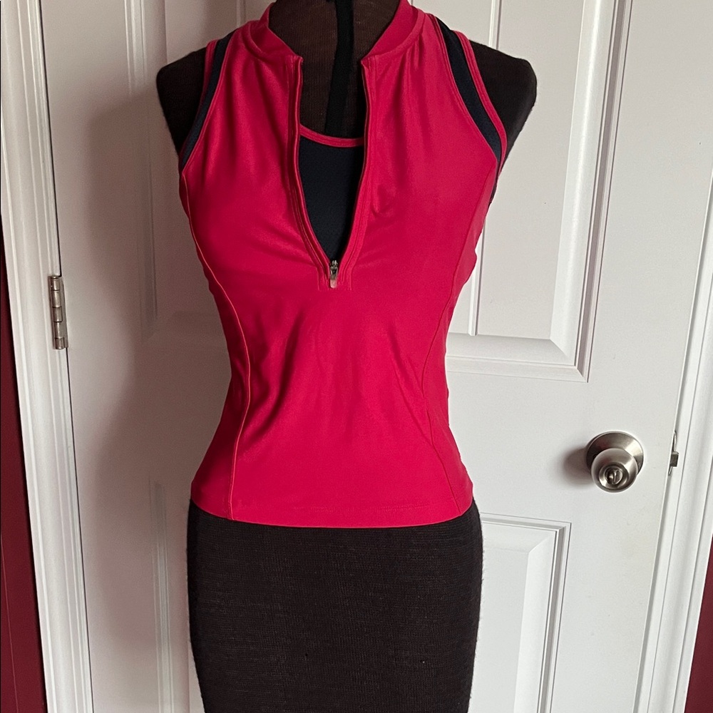 Nike Women's Pink and Black Zip-Up Tank Top activewear